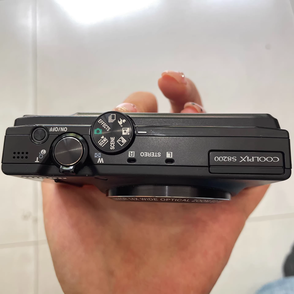 Nikon COOLPIX S8200 16.1MP 14x Optical Zoom Vintage Compact