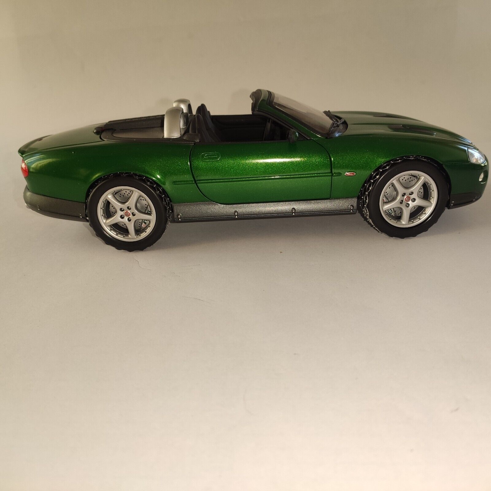 Picture 5 of 14