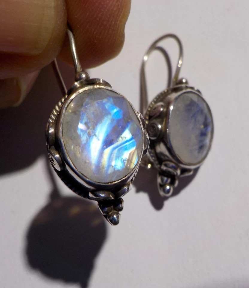 Boucle d'oreille ethnique vintage argent 925 & pierre de lune - Photo 2/4