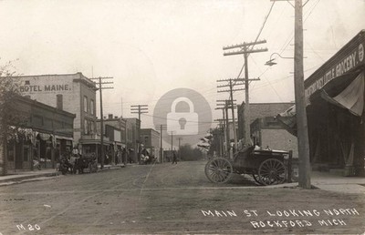 Street View Main St. Looking N., Rockford MI 1912 RPPC Photo Postcard COPY