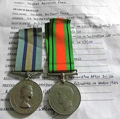 EIIR ROYAL OBSERVATOR CORPS LONG SERVICE MEDAILLE & VERTEIDIGUNG CHIEF OBSERVATOR T.A. FARR
