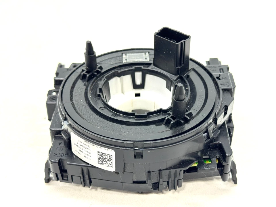 2015–2019 VW GOLF / AUDI A3 QUATTRO CLOCK SPRING 5Q0953549E OEM - Image 2 of 4