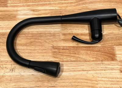 Moen Essie Motionsense Kitchen Faucet 87014EWBL, Black - OPEN BOX UNTESTED