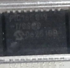 Microchip Tech PIC16F819-I/SS IC - MCU / PIC Series Microcontroller