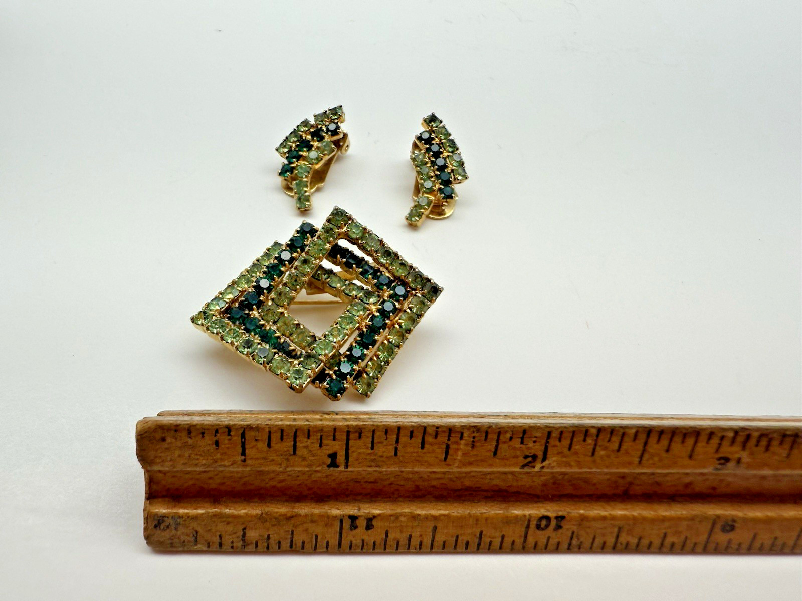 Uranium Interlocking Squares rhinestone Brooch/Pi… - image 6