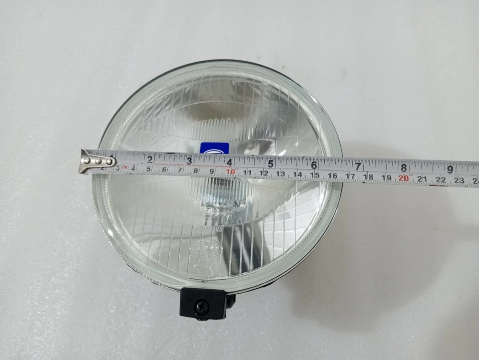 Pair Hella Comet 500 Driving Lamp White Spot Light With Cover Universal |Fit For - Image 3 of 4