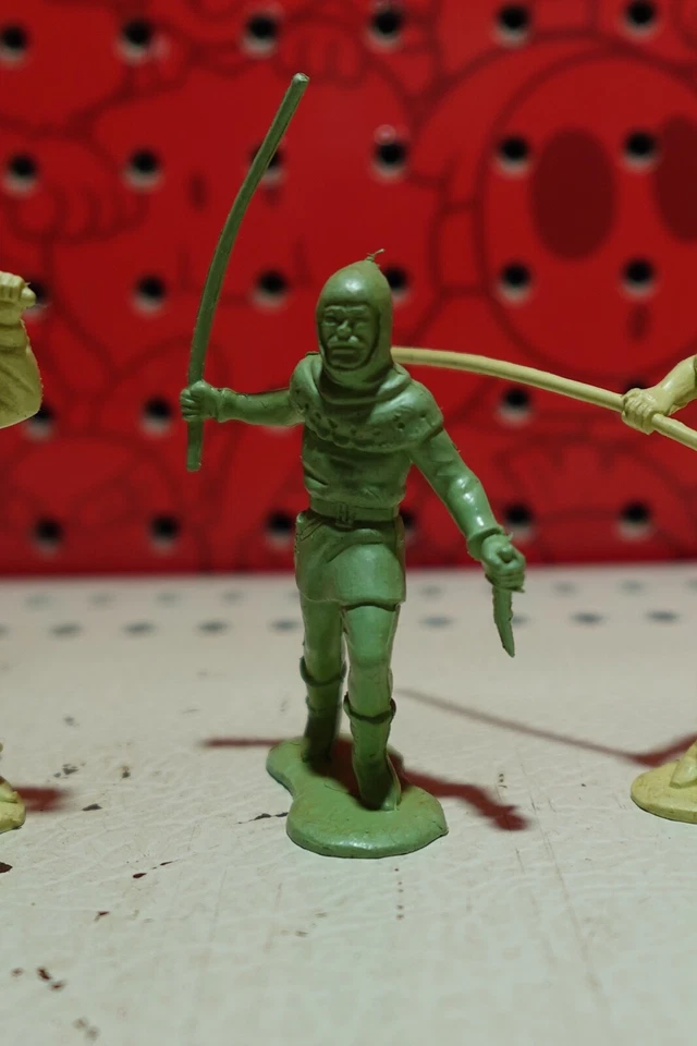 Figuras de Robin Hood de colección años 60 Little John Nottingham Sheriff y 2 Merry Men Foto 3 de 4