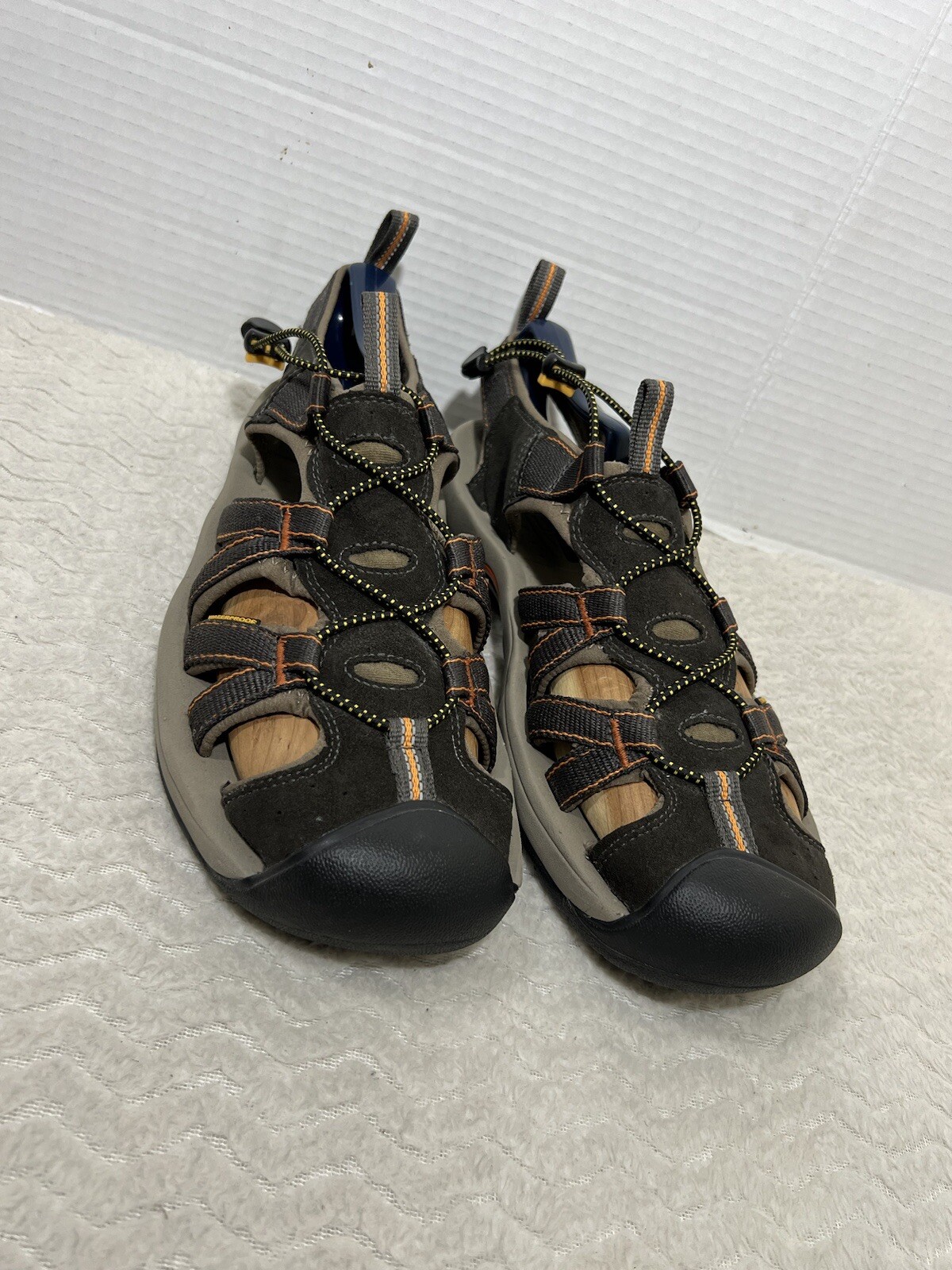 Scarpe da trekking outdoor da uomo KEEN Kanyon taglia 11 5 marrone pescatore