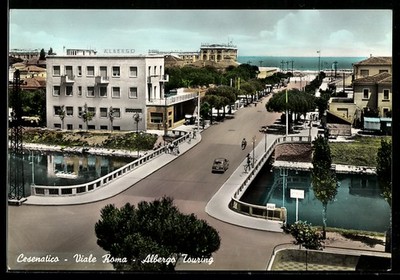 AK Cesenatico, Viale Roma, Albergo Touring, vista sul canale e sul mare 