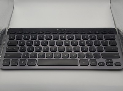 Logitech K810 Black/Gray Wireless Bluetooth Illuminated Keyboard. Free shipping.