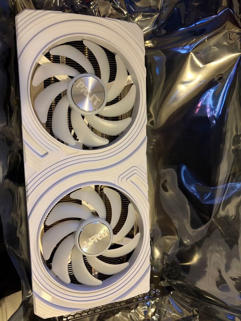 PALIT GeForce RTX 4060ti 8GB ホワイト Palit launches GeForce RTX