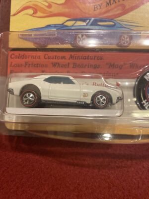 Hot Wheels RLC White Enamel Camaro with Button - Red Line