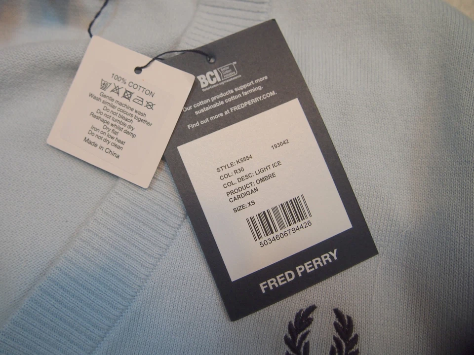 Suéter Cárdigan Fred Perry Ombre Algodón Nuevo con Etiquetas XS $310 Azul Hielo Foto 3 de 4