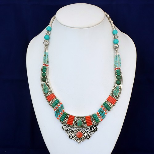 Collier Grappe De Perles Howlite, Corail Turquoise Fait Main - Longueur 19 Pouces
