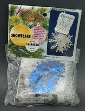 LeeWards SNOWFLAKE BLUE Vintage Sequin Bead Christmas Ornament Craft Kit NOS