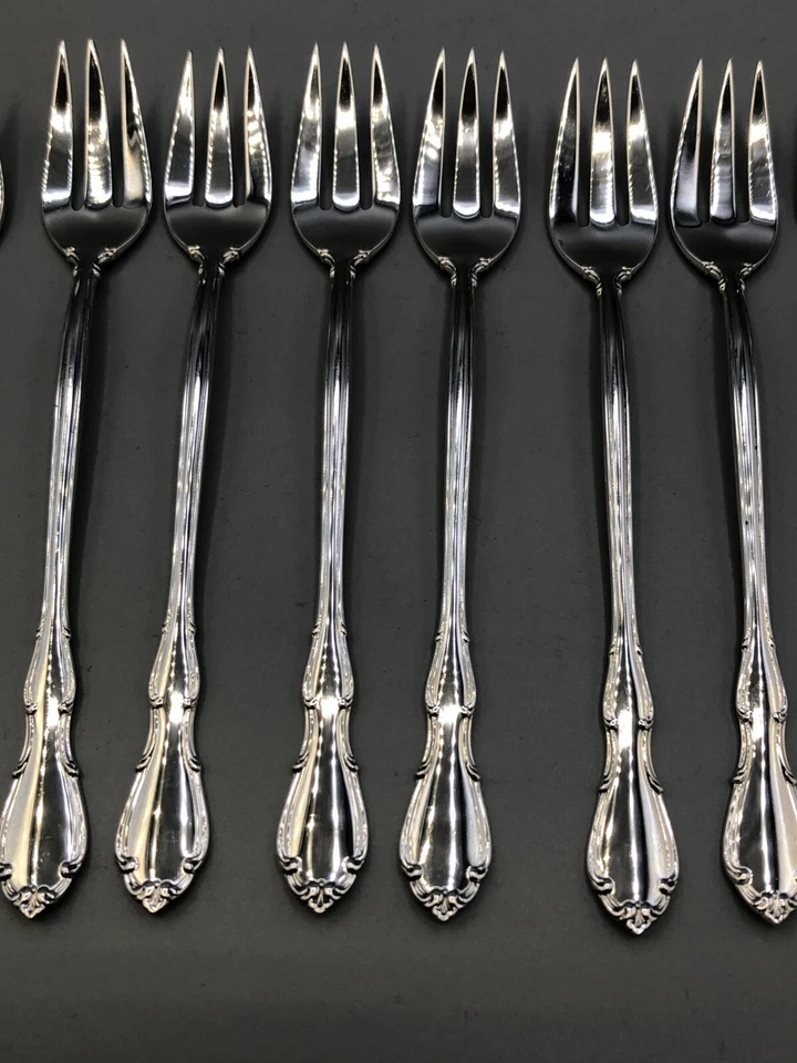 Juego de 8 tenedores de cóctel Fontana by Towle de plata de ley de 5,5" Foto 2 de 4