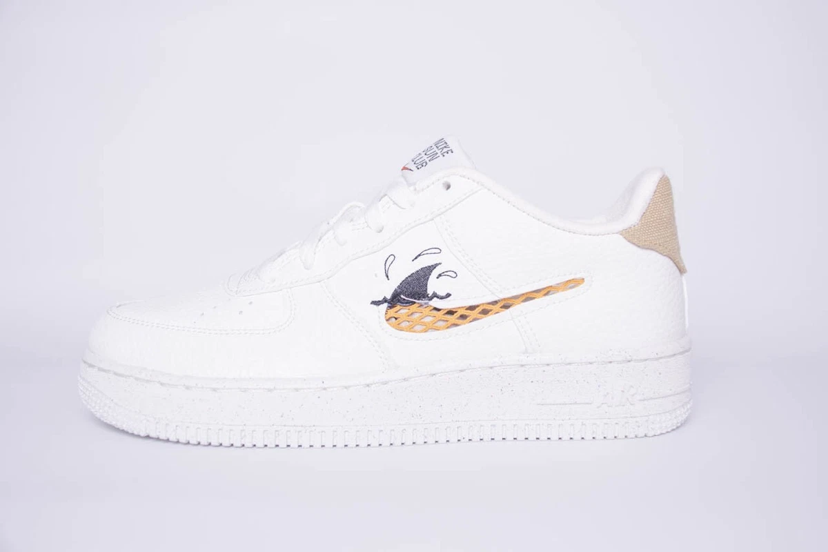 Nike air force top 1 junior trainers