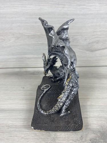 Kleine Drachen Figur Wachbuch tolles Sammlerstück 15 cm - Bild 5 von 8
