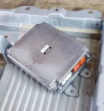 2006-2010 Toyota Highlander 06-08 Lexus RX400h Battery Computer 89892-48010
