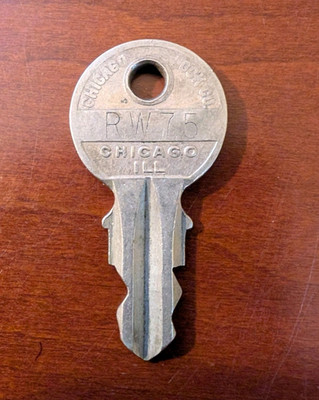 Chicago Lock Co RW75 Jukebox Key No. 5