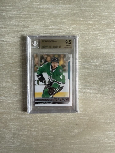 2018-19 Upper Deck MIRO HEISKANEN Young Guns BGS 9.5 #246 Rookie