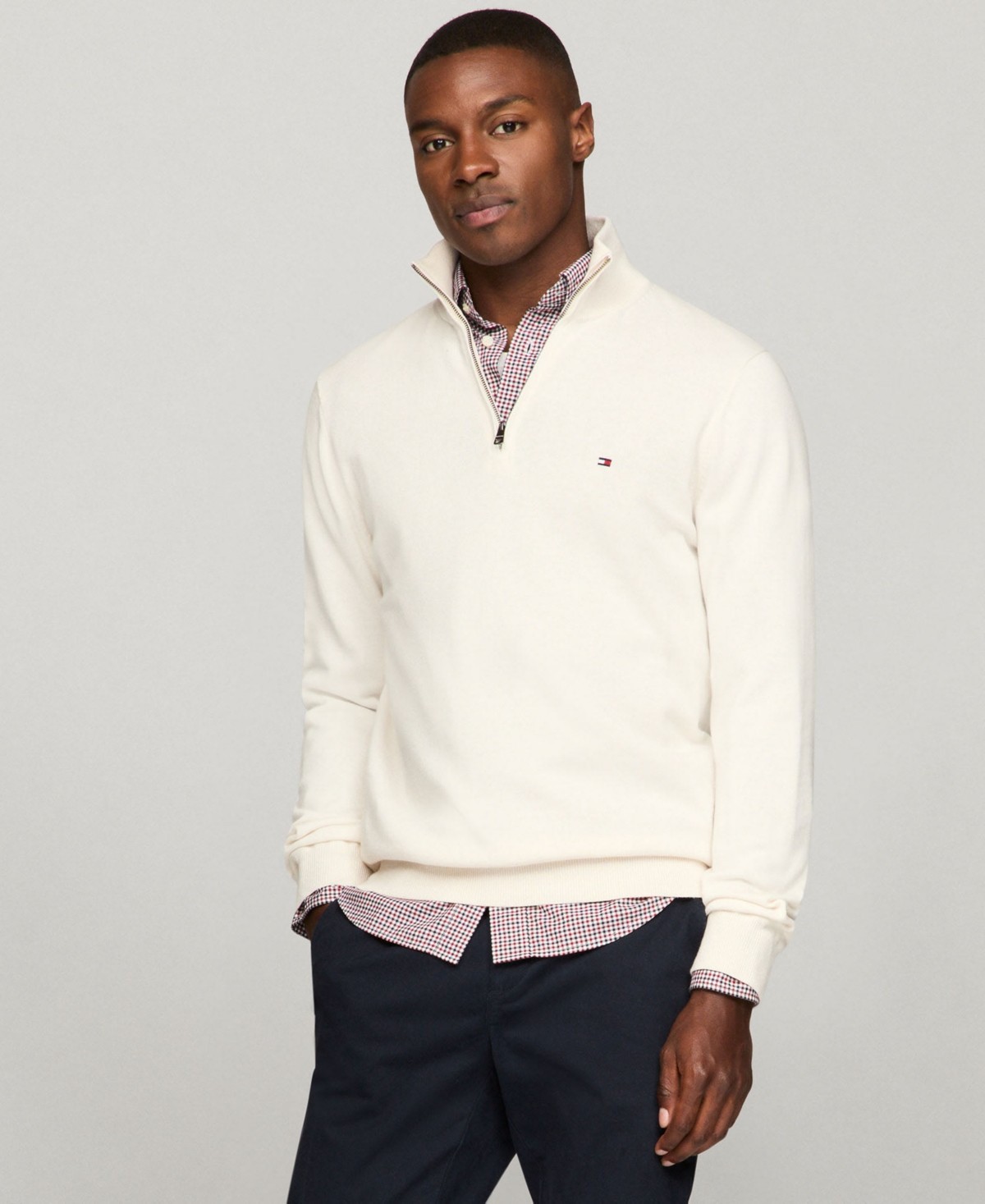 Tommy Hilfiger Mens Quarter Zip Stripe Sweater in Ivory Petal Medium 17990₽