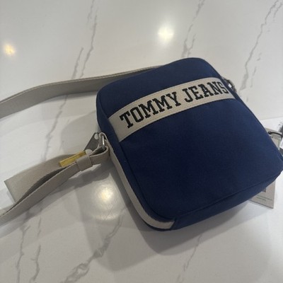 Tommy Hilfiger Navy Canvas Messenger Cross Body Men s Bag NWT