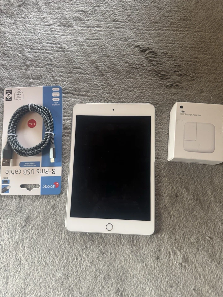 Apple iPad mini (4th generation) · 32GB · Cellular, Foto 1 von 5