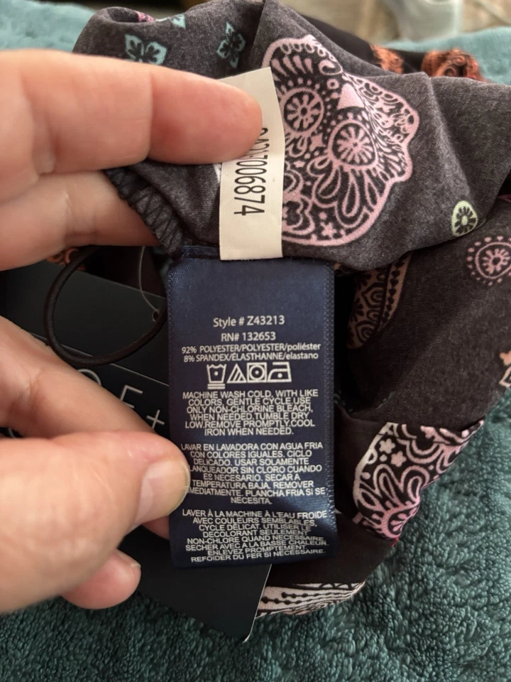 Skulls Cats Pumpkins Unisex /Chemo Surgical Scrub Hat/Cap Zoe & Chloe New W/ Tag - Image 4 of 4