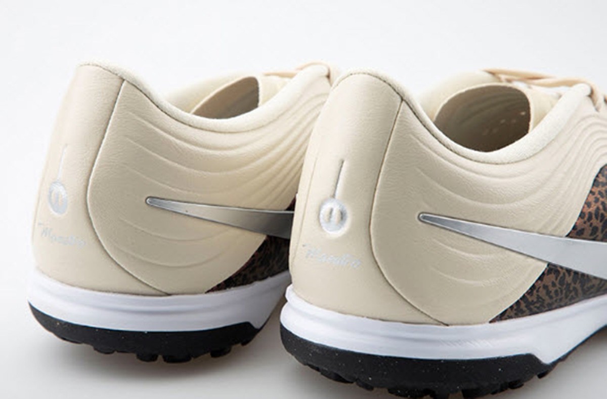 Nike Men TIEMPO Maestro Academy NU3 TF Cleats Fossil Soccer GYM
