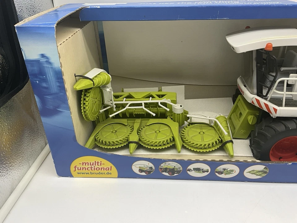 Bruder Claas Jaguar 900 Field Chopper Toy Detailed Replica Forage Harvester VTG - Image 3 of 4