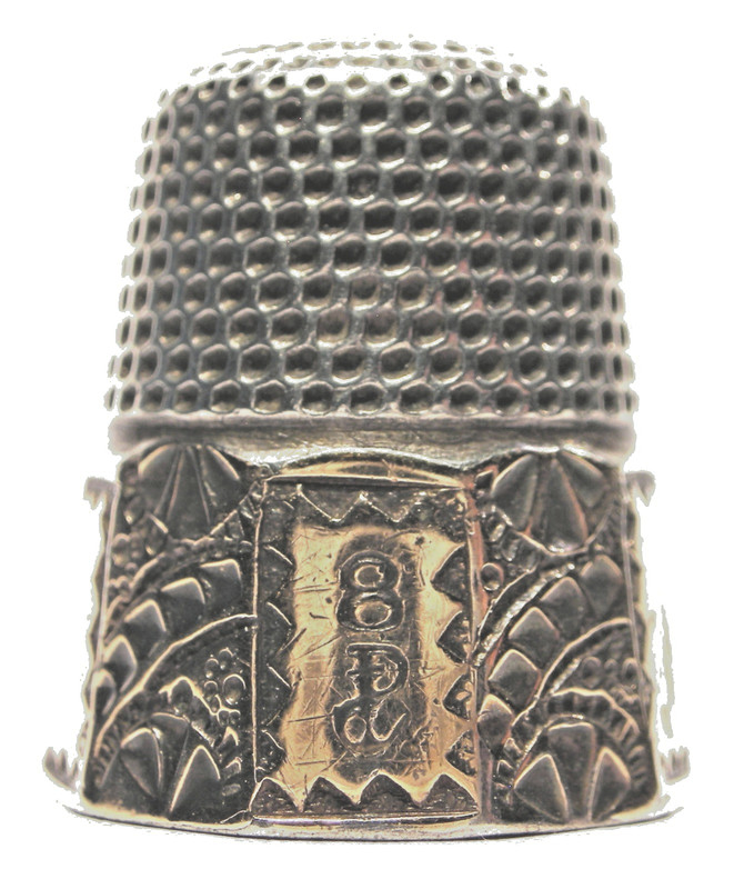 Ornate Stern Bros. 10 Panel Sterling /Gold Band Thimble Engraved "H '59 '09"