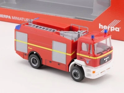 Herpa 093927 MAN M2000 Feuerwehr Ingolstadt 1:87 H0 WIE NEU! OVP ST 1703-06-62 - Bild 1 von 4