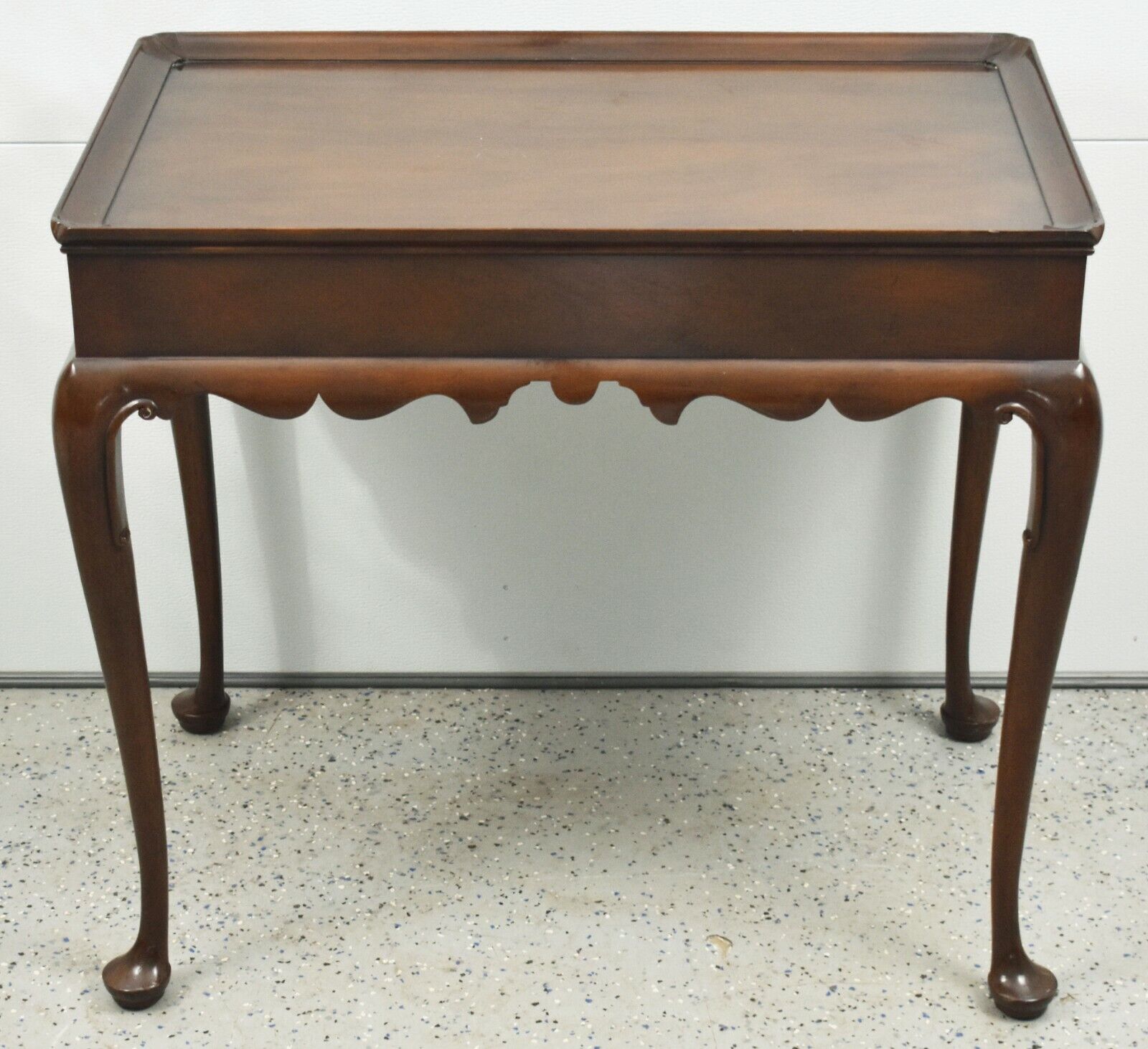 Kittinger Colonial Williamsburg Collection Mahogany Queen Anne Tea Table CW-8