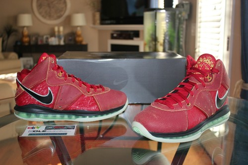 Deadstock Nike Lebron 8 V1 VIII Gym Red 