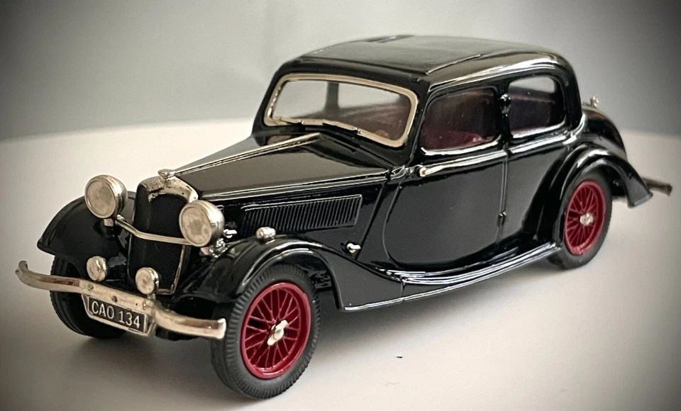 Lansdowne LDM 74a - 1937 Riley 12/4 Continental Touring Sedan (Black) - Image 3 of 4