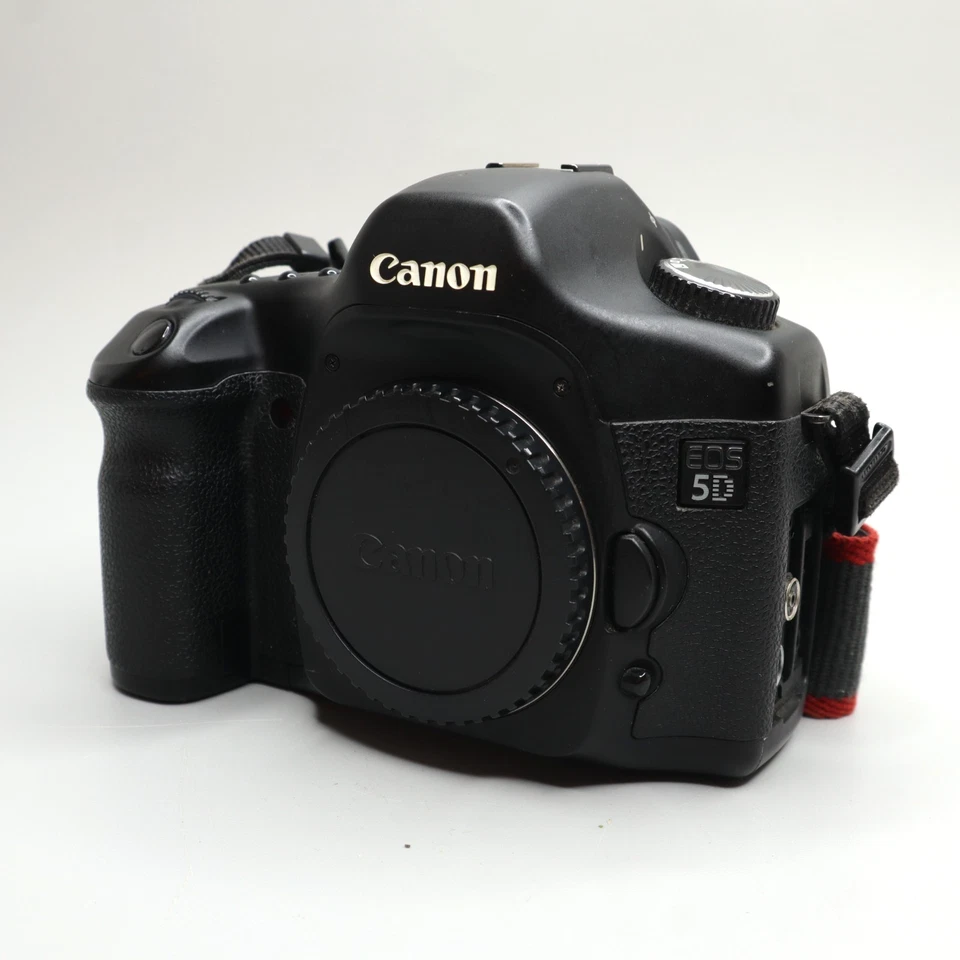 Canon EOS 5D, foto 1 di 5