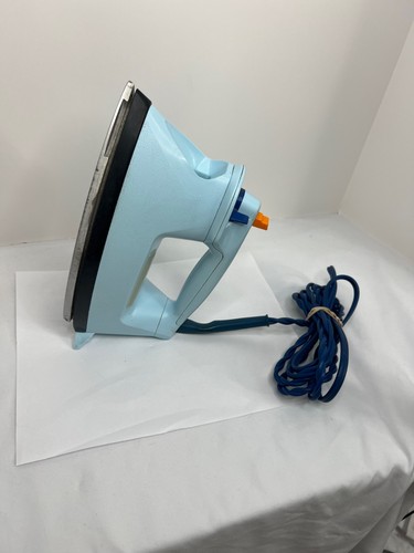 Ferro da stiro vintage General Electric Light 'n Easy a vapore e a secco modello S1 - blu - Foto 2 di 7