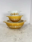 pyrex butterfly gold Cinderella mixing bowls Set Of 3
