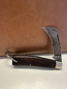 Vintage Schrade Walden Hawkbill Folding Knife