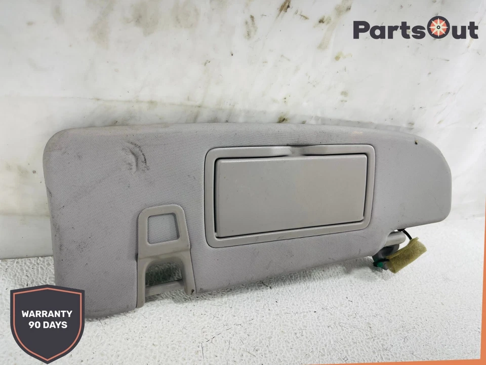 2014 2015 VOLKSWAGEN BEETLE DRIVER SIDE Sun Visor OEM - Image 3 of 4