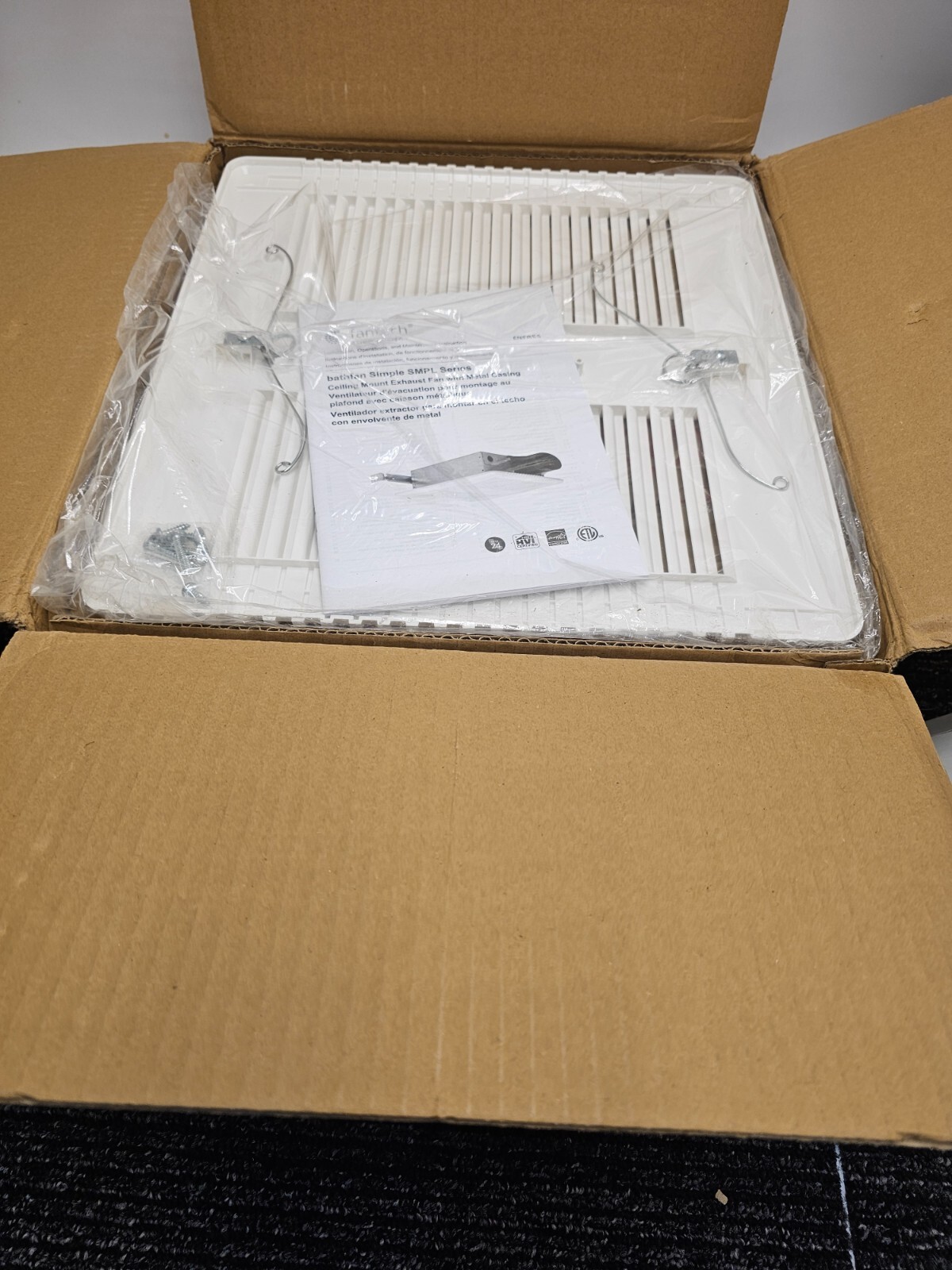 Fantech 18W Single Speed AC Bathroom Fan, 120V, 80 CFM, 60 Hz White 484300