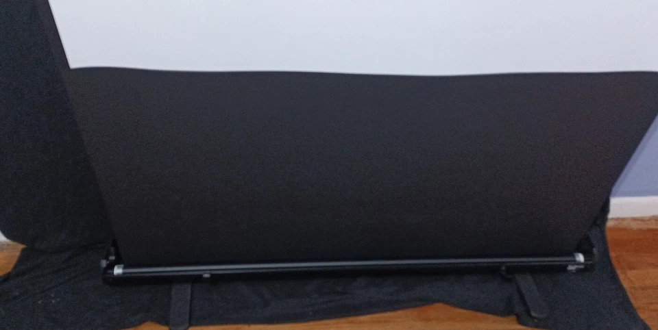 Projetor portátil Draper RoadWarrior tela branco fosco HDTV 16:10 57" 230009 - Imagem 2 de 4