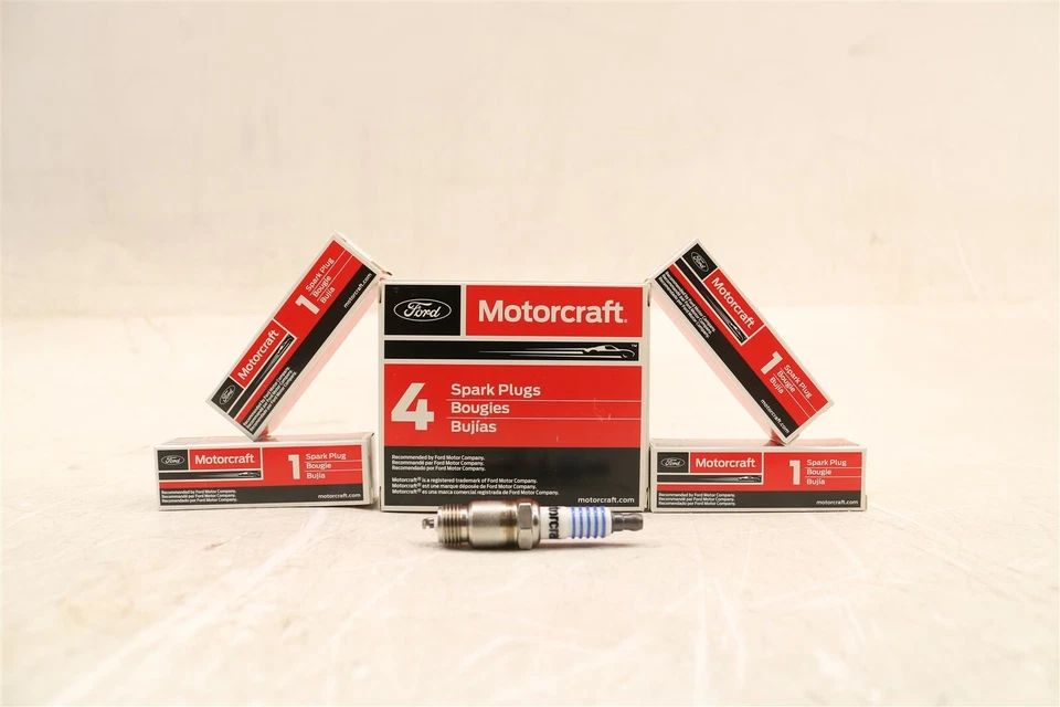 NUEVO Juego de 4 bujías Motorcraft SP-415A Ford Chevy Olds Pontiac 1970-1995 Foto 3 de 4