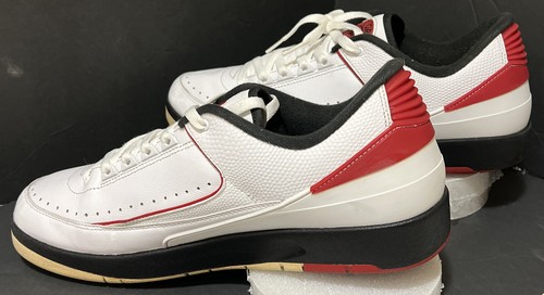 Nike Air Jordan 2 II Retro Low "Chicago 2016" Size 12.5! Wht/Red/Blk 832819-101 - Picture 4 of 9