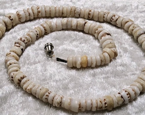 70-80’s Vintage 10mm Hawaiian COWRIE Heishi Shell Bead Surfer Necklace 16"