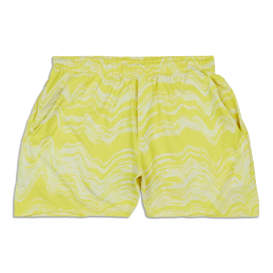 Pantalón corto de entrenamiento para correr lululemon para hombre talla L amarillo