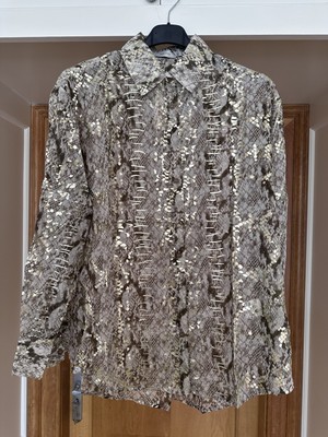 Shared Blouse Longsleeved Patterned With Gold thread