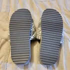 Magellan Outdoors Womens Sherpa Slide Slippers Size 7 Gray and white knit — photo 3