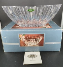 Shannon 24% Lead Crystal Matteo Triangular Bowl New in box Made in Austria